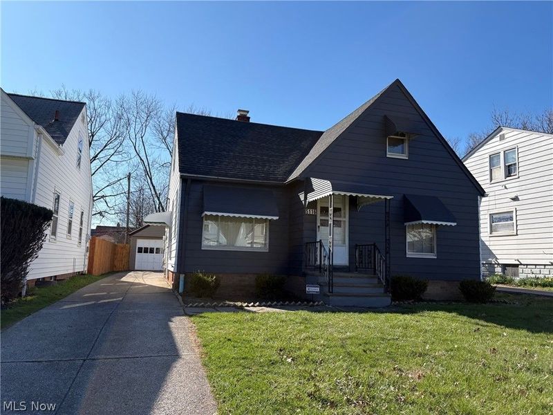 5116 Erwin Street, Maple Heights, OH 44137 Photo 1