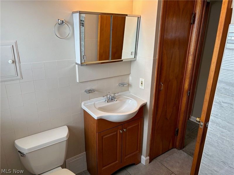 5116 Erwin Street, Maple Heights, OH 44137 Photo 10