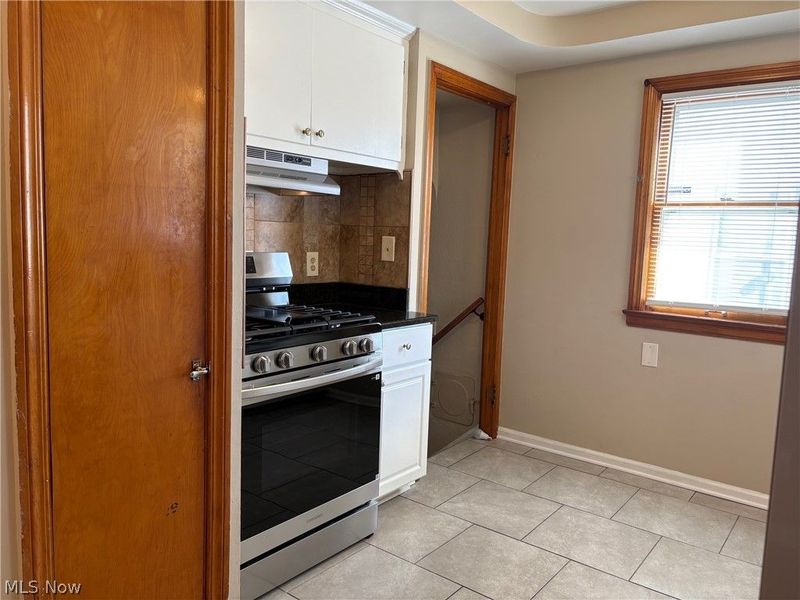 5116 Erwin Street, Maple Heights, OH 44137 Photo 3