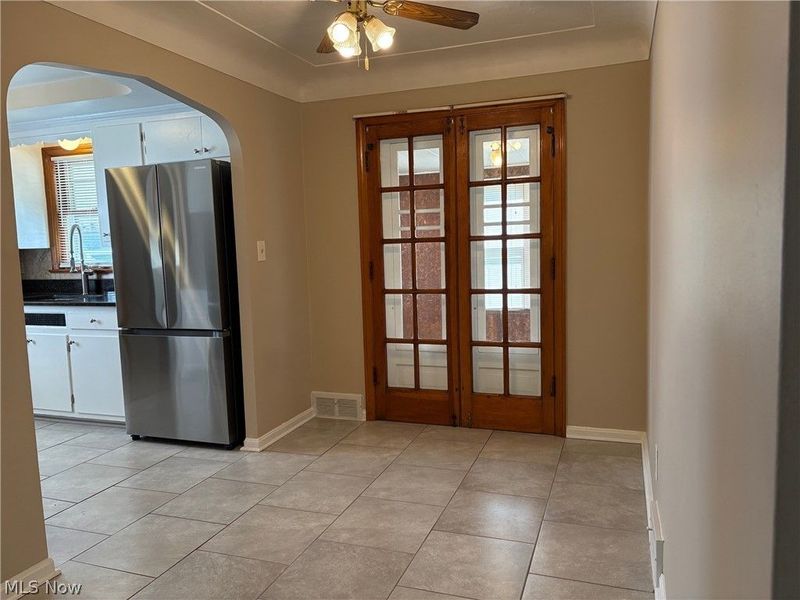 5116 Erwin Street, Maple Heights, OH 44137 Photo 5