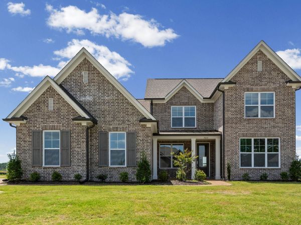 5835 LINDEN OAK DR E, Arlington, TN 38002