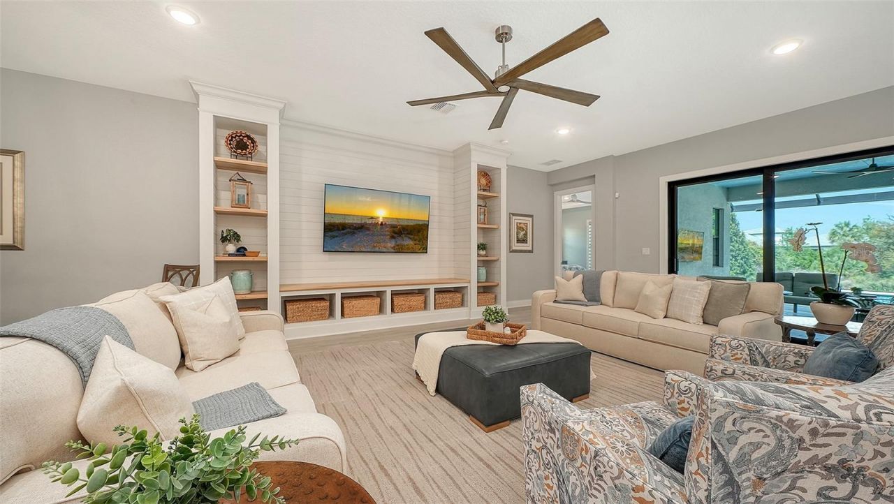 5018 Surfside Circle, Lakewood Ranch, FL 34211 Photo