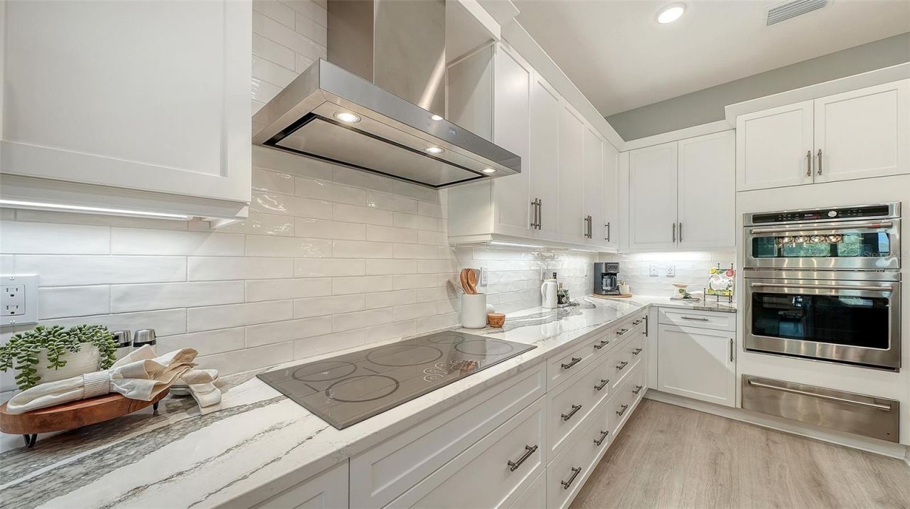 5018 Surfside Circle, Lakewood Ranch, FL 34211 Photo