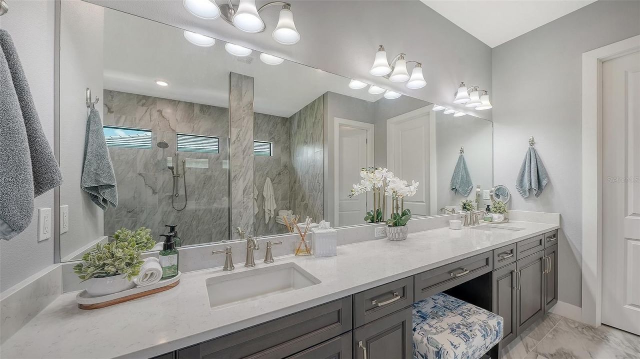 5018 Surfside Circle, Lakewood Ranch, FL 34211 Photo