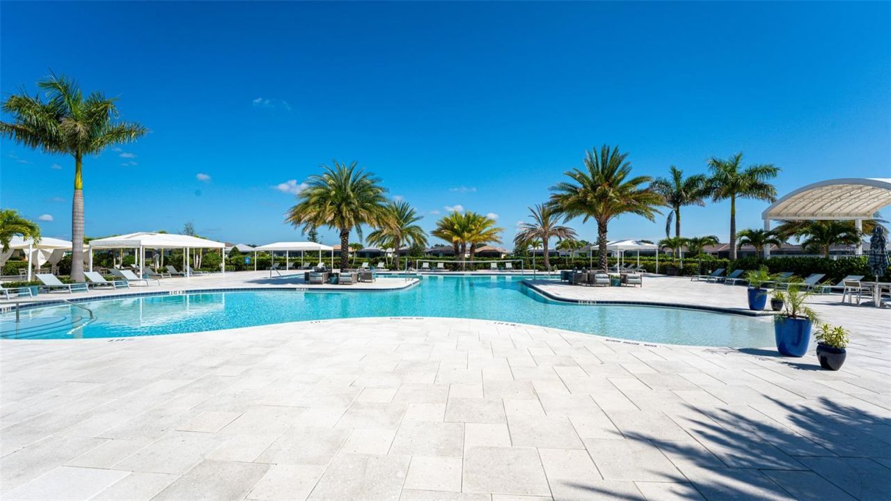 5018 Surfside Circle, Lakewood Ranch, FL 34211 Photo