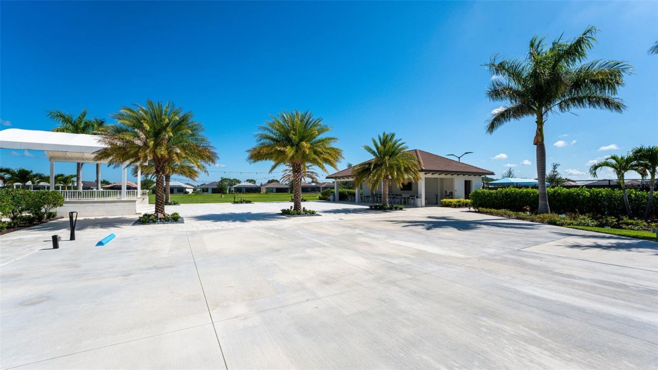 5018 Surfside Circle, Lakewood Ranch, FL 34211 Photo