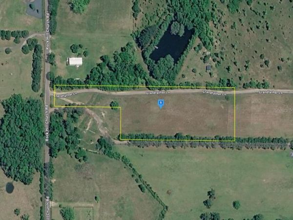 860 ROCK HILL CHURCH ROAD , COTTONDALE, FL 32431