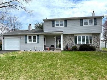 1751 BRISTOL OXFORD VALLEY ROAD, LEVITTOWN, PA 19057