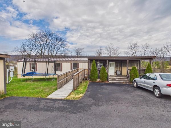 928 DOMINION ROAD, GERRARDSTOWN, WV 25420