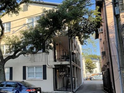 39 Mary Street, Unit Apt 5, Charleston, SC 29403