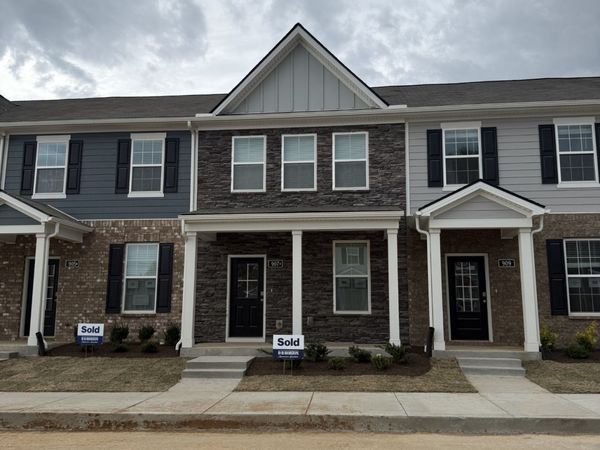 907 Highfield Way, Lebanon, TN 37087