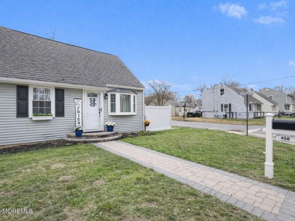 458 S Laurel Avenue, Hazlet, NJ 07734