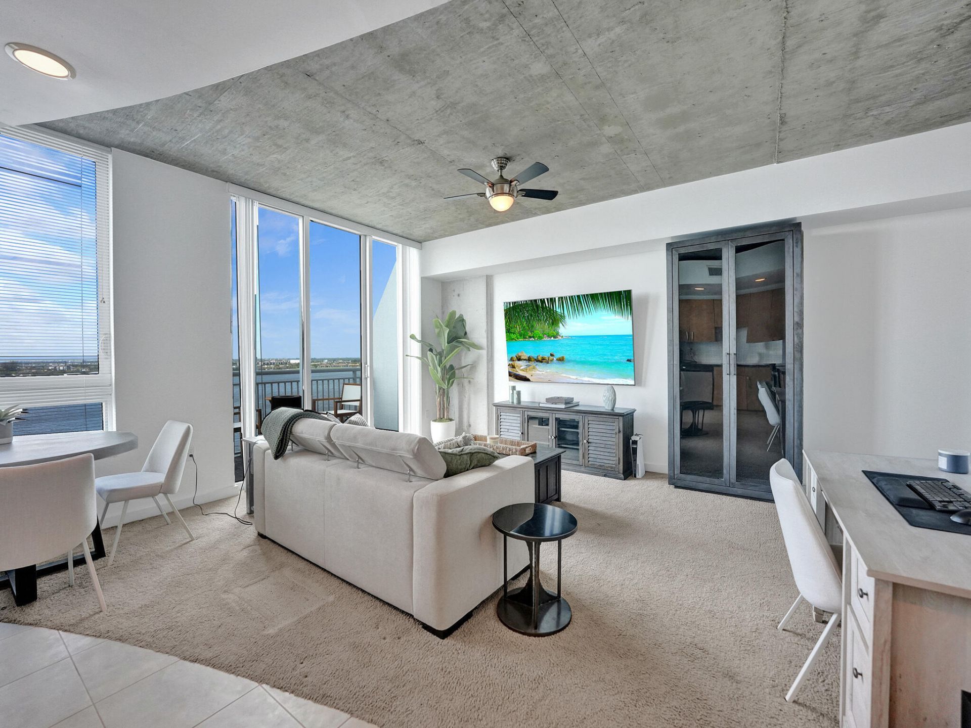 300 S Australian Avenue, Unit 1009, West Palm Beach, FL 33401 Photo