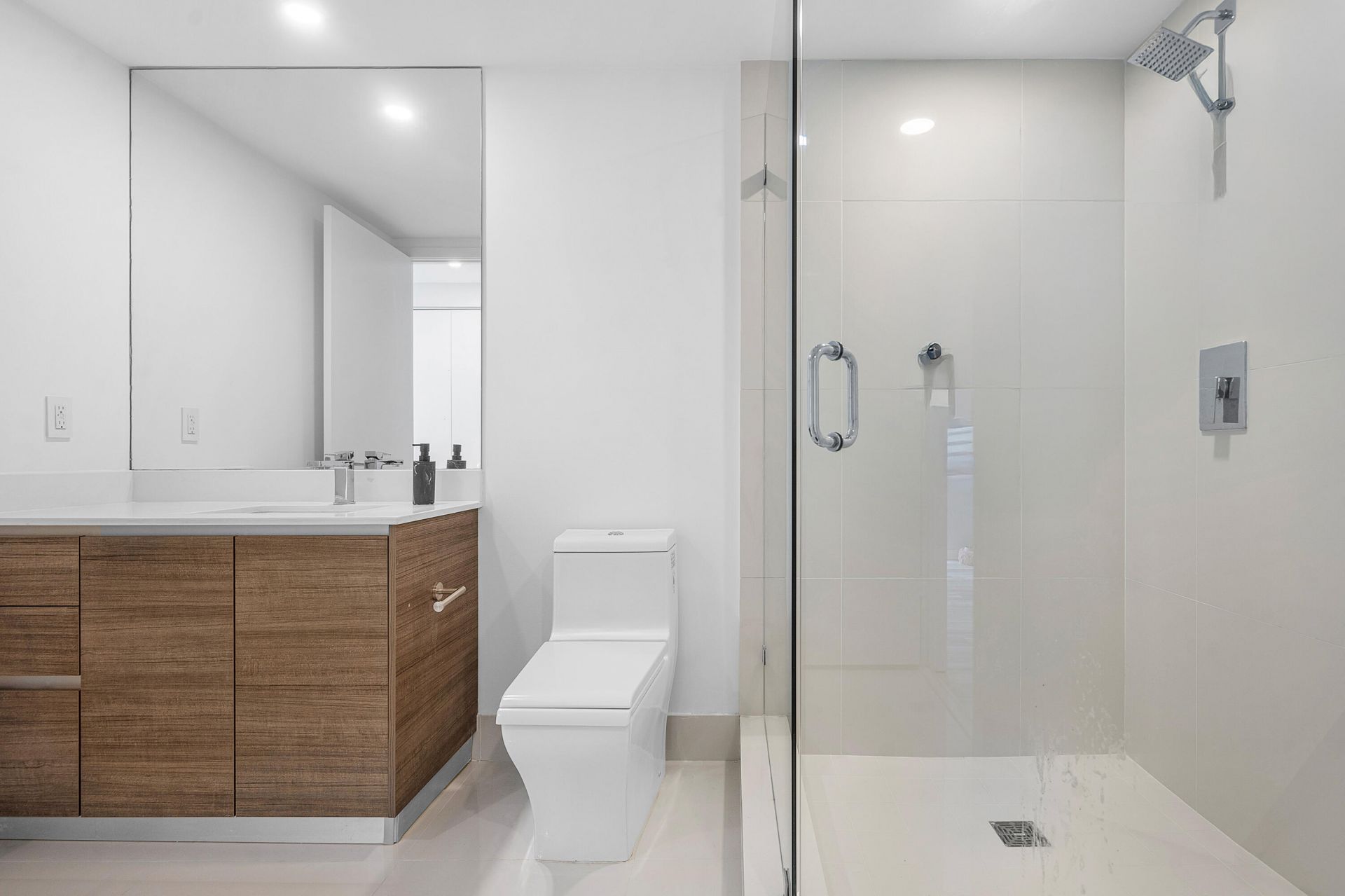 1100 S Miami Avenue, Unit 3901, Miami, FL 33130 Photo