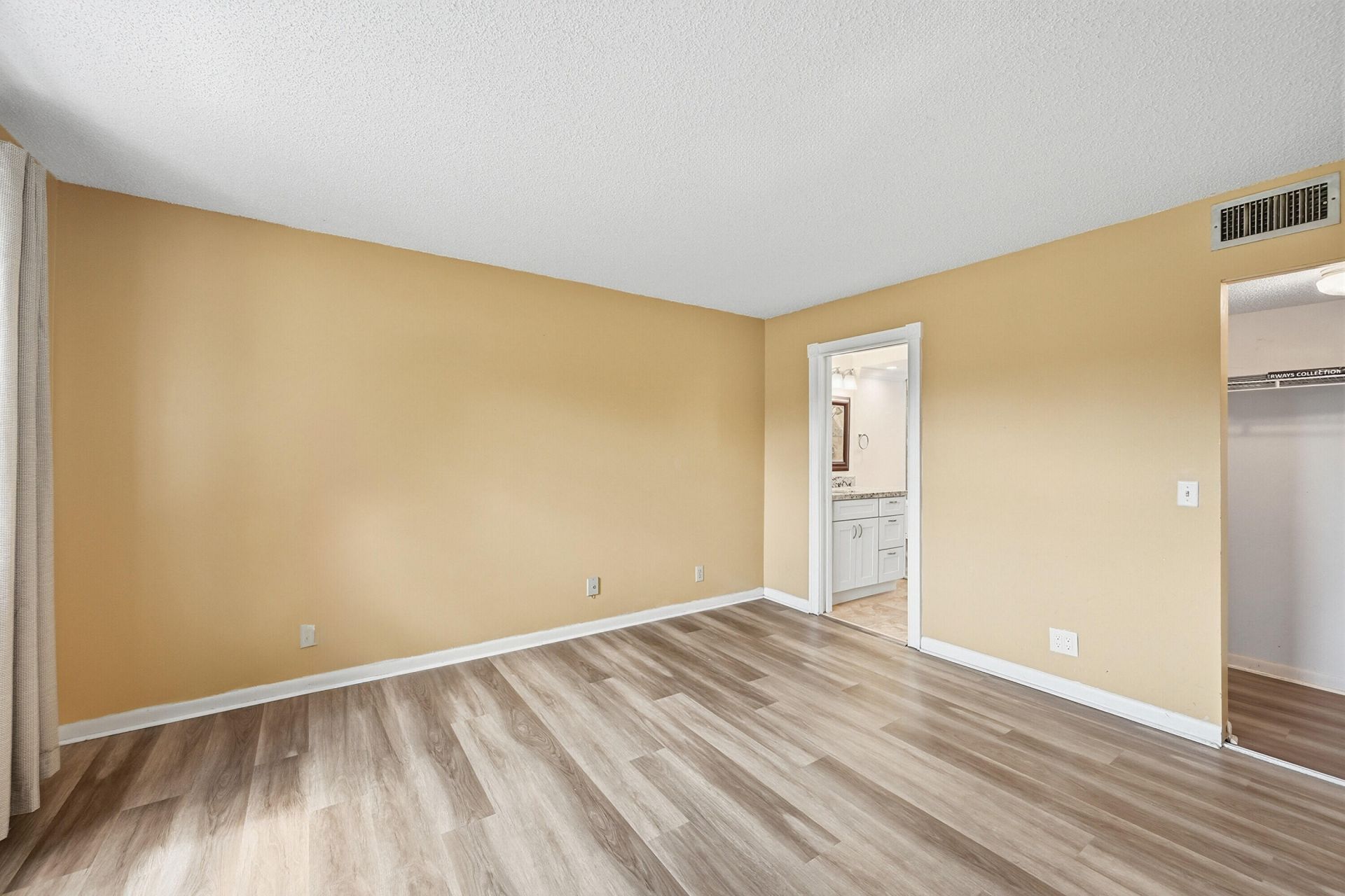 10434 Sunrise Lakes Boulevard, Unit 206, Sunrise, FL 33322 Photo