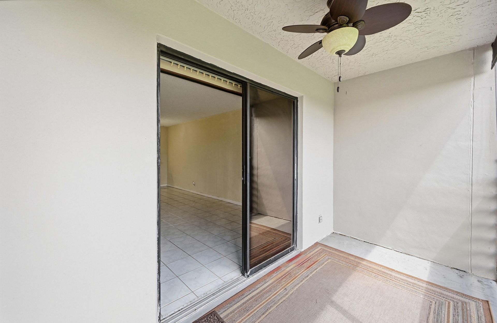 10434 Sunrise Lakes Boulevard, Unit 206, Sunrise, FL 33322 Photo