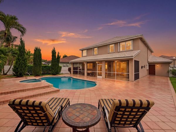 648 SW 168th Terrace, Pembroke Pines, FL 33027