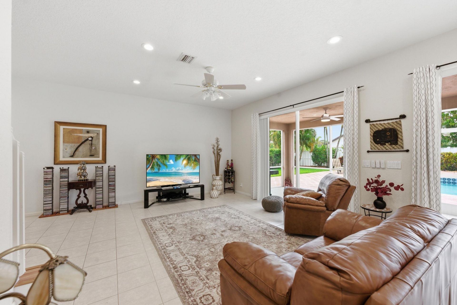 648 SW 168th Terrace, Pembroke Pines, FL 33027 Photo
