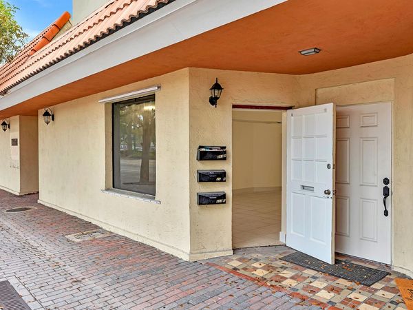 317 N Krome Avenue, Unit 313-317-31, Homestead, FL 33030