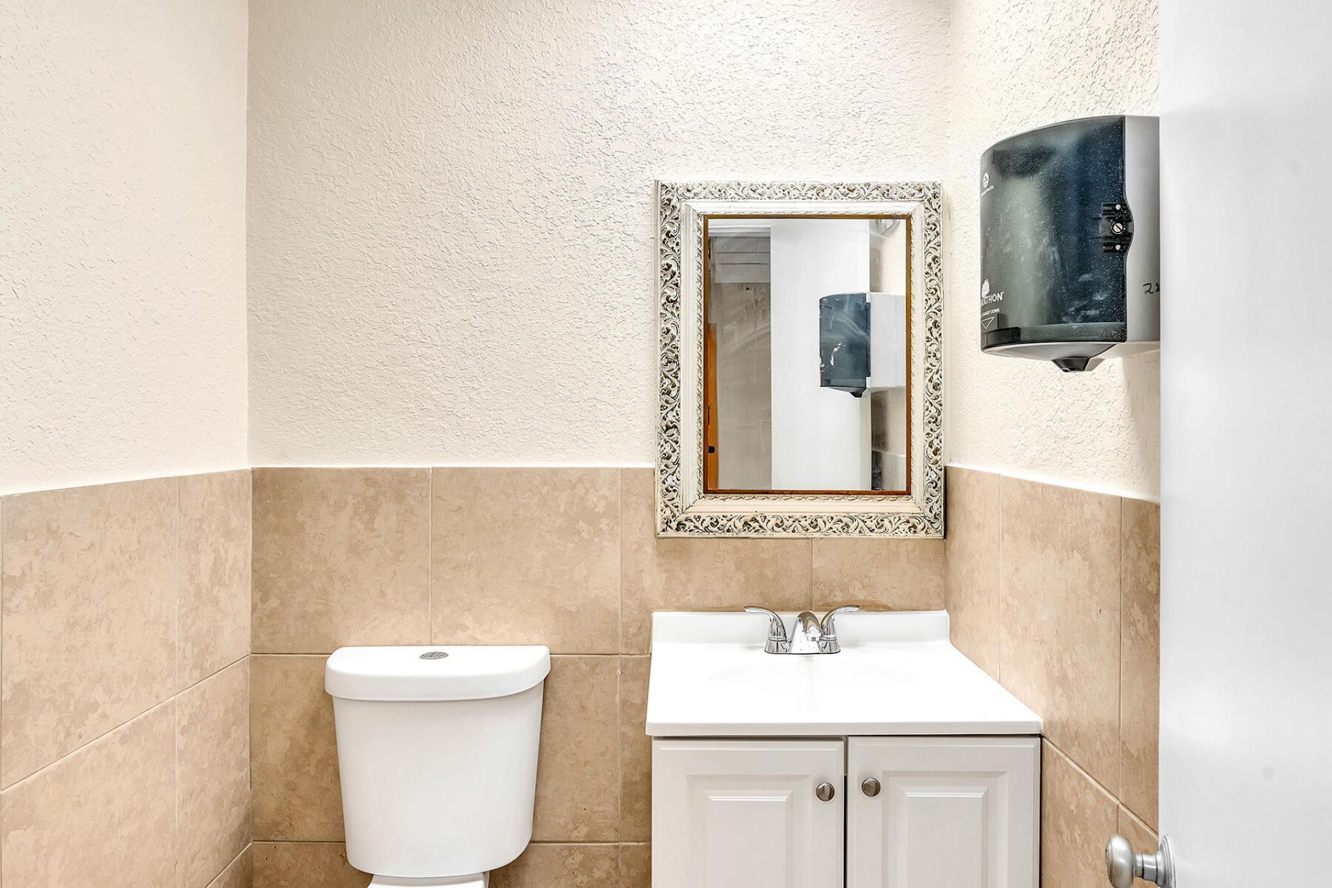 317 N Krome Avenue, Unit 313-317-31, Homestead, FL 33030 Photo