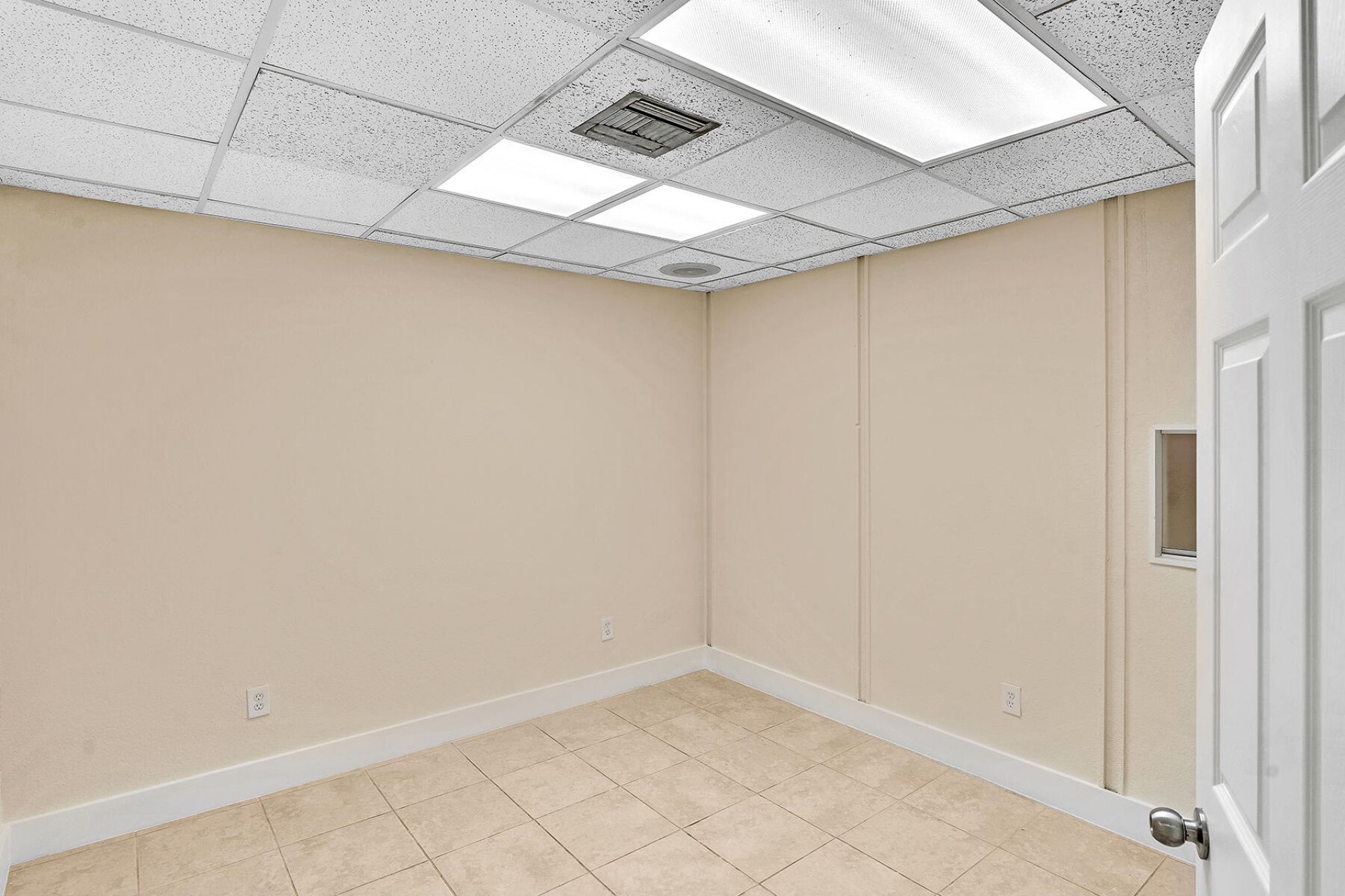 317 N Krome Avenue, Unit 313-317-31, Homestead, FL 33030 Photo