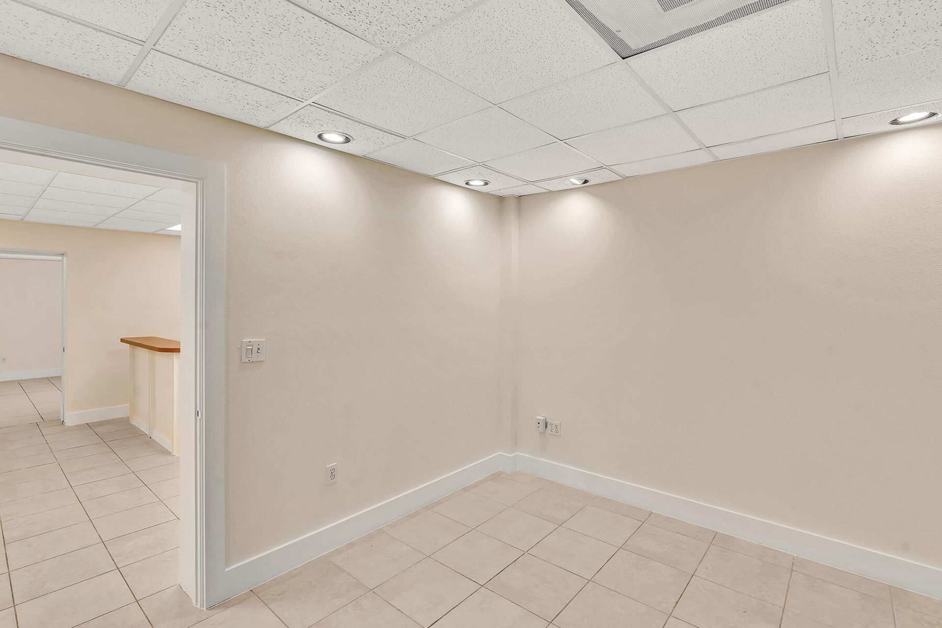 317 N Krome Avenue, Unit 313-317-31, Homestead, FL 33030 Photo