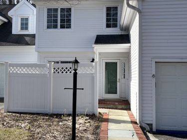 45 Quarry Ridge, Unit 45, Washington, CT 06777