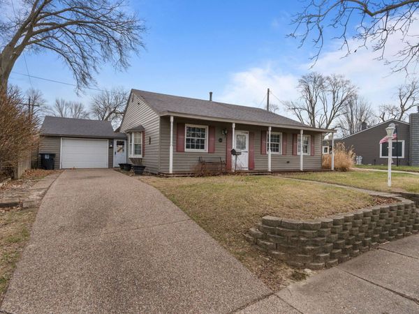 3658 15th Avenue Court , Moline, IL 61265