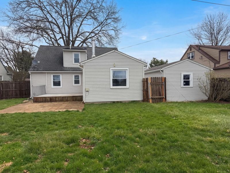 413 Sherwood Drive W, Newark, OH 43055 Photo 10