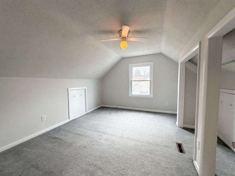 413 Sherwood Drive W, Newark, OH 43055 Photo 19