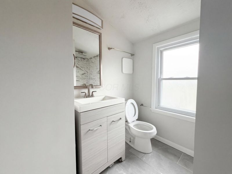 413 Sherwood Drive W, Newark, OH 43055 Photo 23