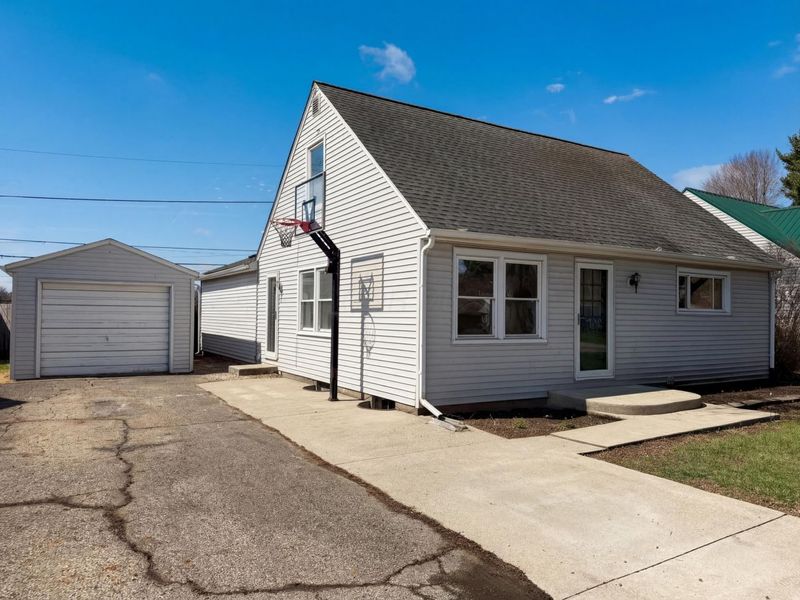 413 Sherwood Drive W, Newark, OH 43055 Photo 26