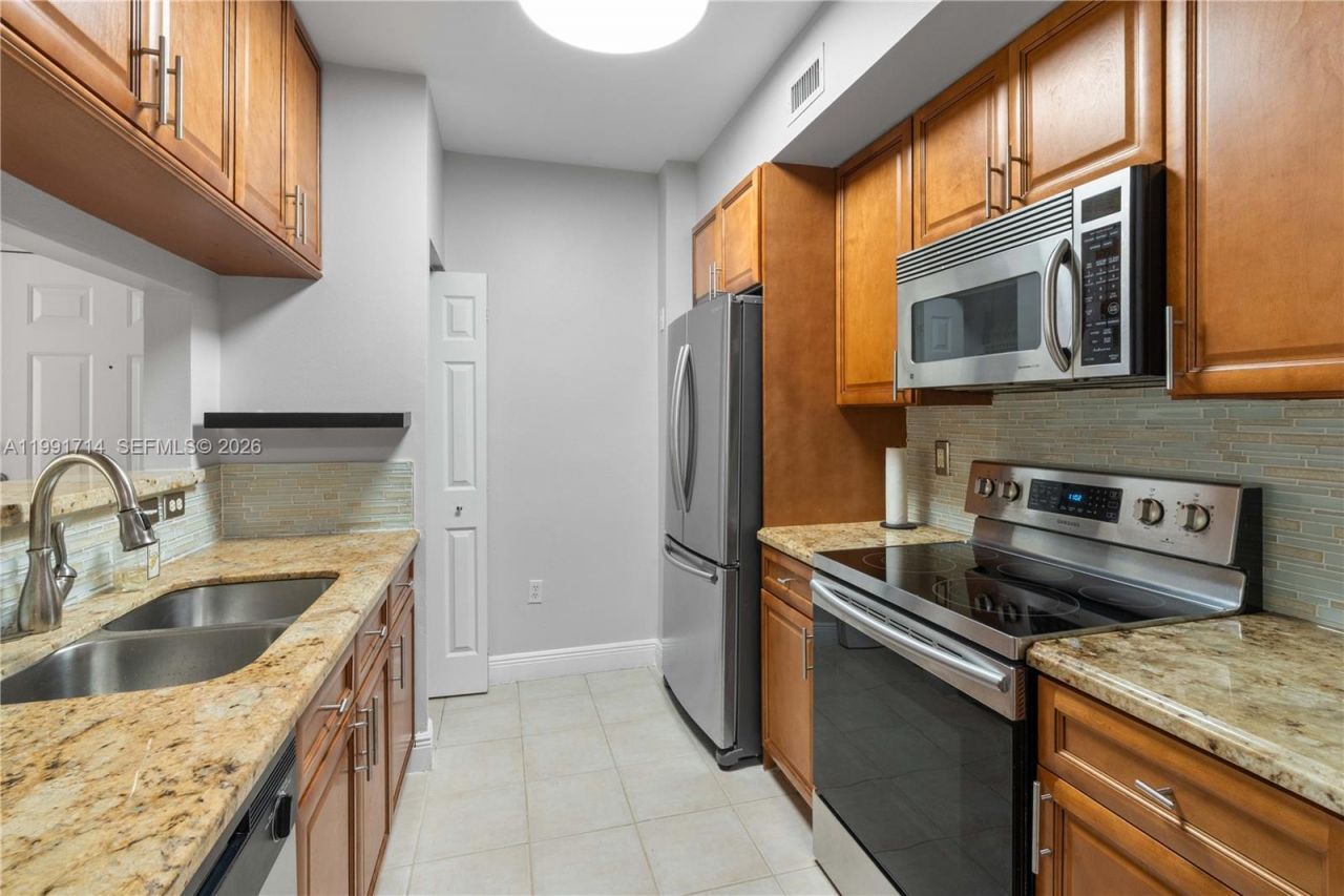 2120 W Preserve Way , Unit 202, Miramar, FL 33025 Photo