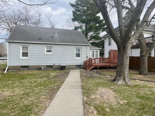 701 14th Street, Dallas Center, IA 00000