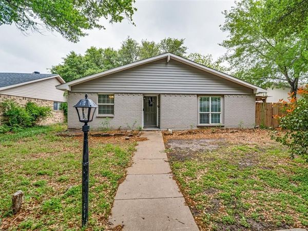 310 Thistle Drive, Garland, TX 75043