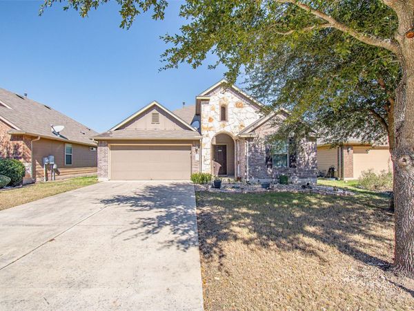 136 Mistflower LN , Kyle, TX 78640
