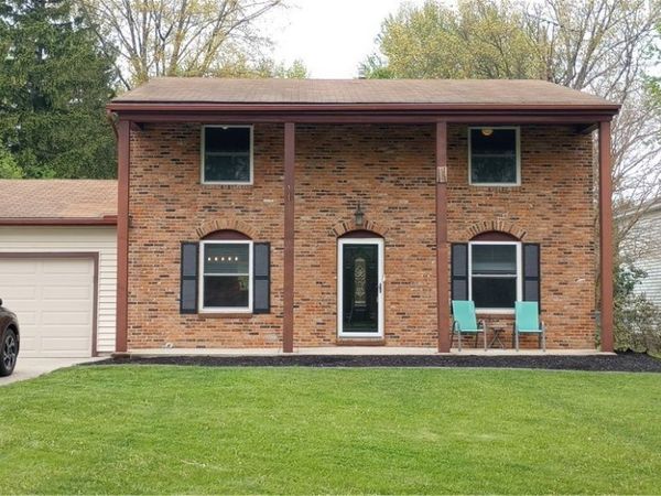 8552 Usher Road, Olmsted Twp, OH 44138