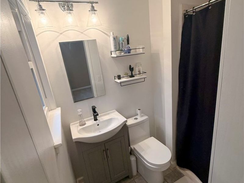 8552 Usher Road, Olmsted Township, OH 44138 Photo 15