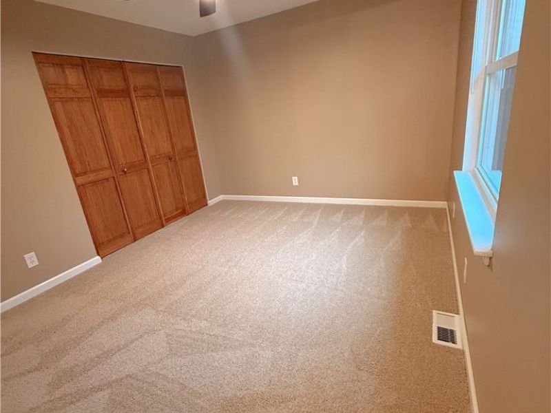 8552 Usher Road, Olmsted Township, OH 44138 Photo 16