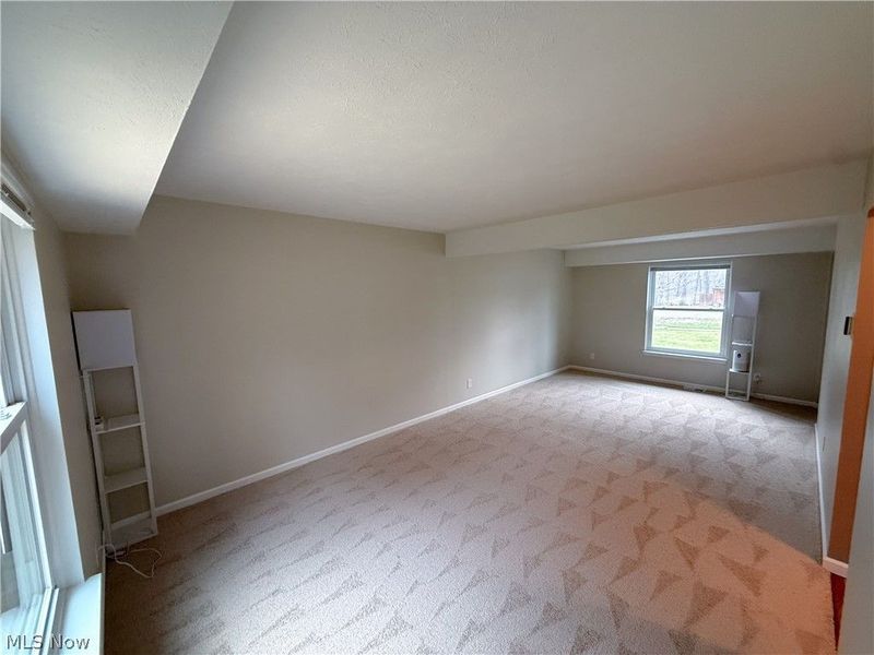 8552 Usher Road, Olmsted Township, OH 44138 Photo 5