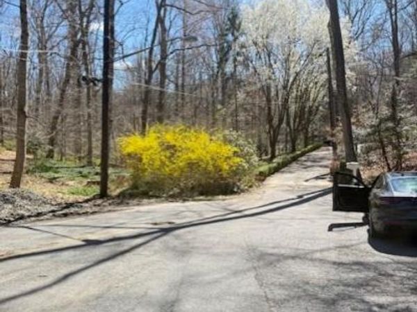 9101 ALDERSHOT DRIVE , BETHESDA, MD 20817