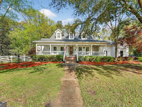 100 Cambridge Drive, Rincon, GA 31326