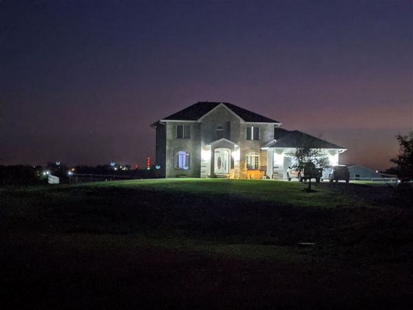 3342 Portwood Dr, Homestead, IA 52236