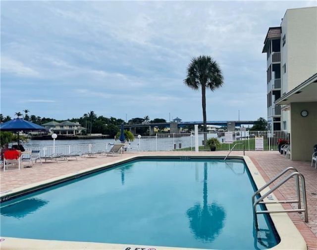 624 Snug Harbor Drive, Unit B7, Boynton Beach, FL 33435 Photo