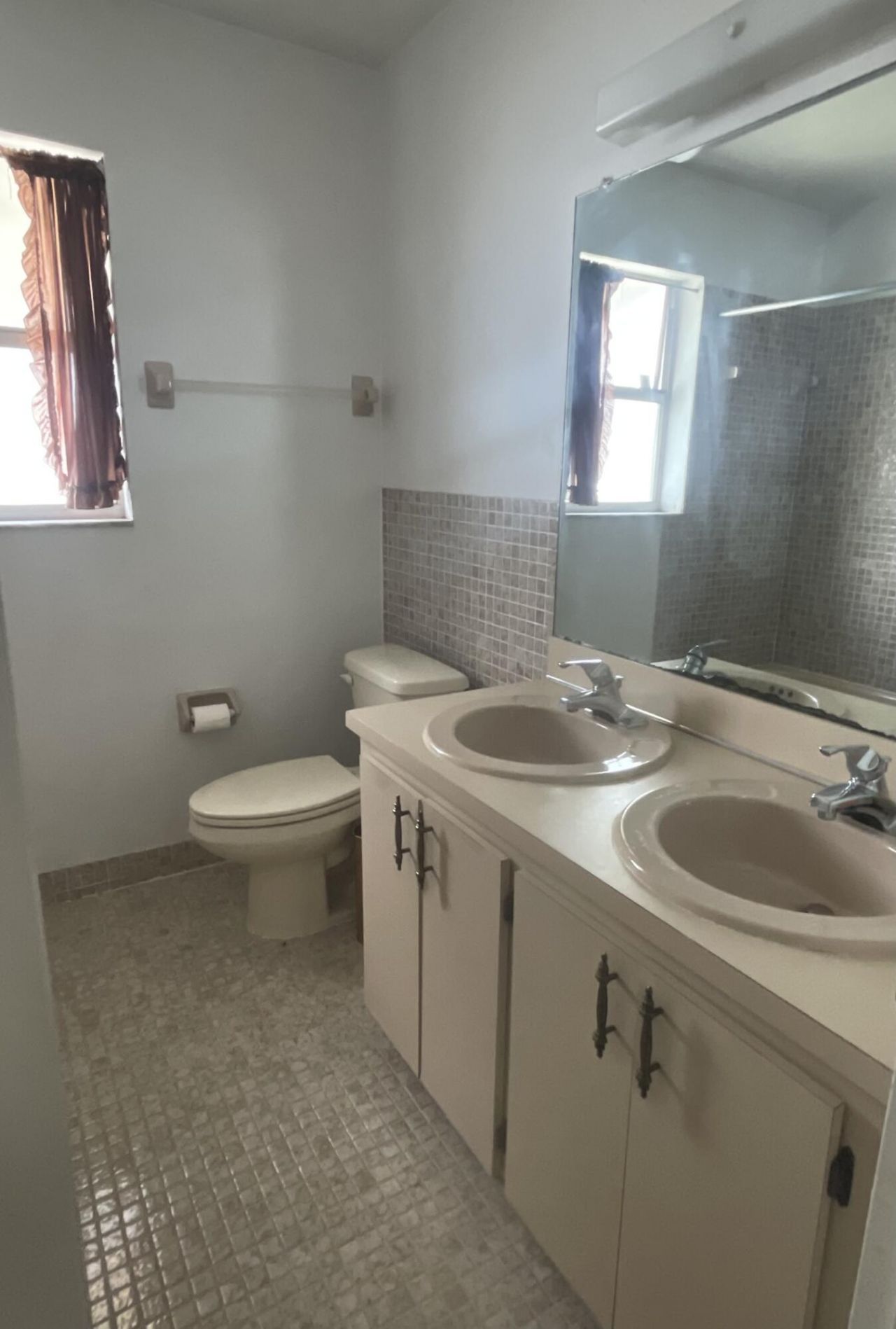 8666 Satalite Terrace, West Palm Beach, FL 33403 Photo