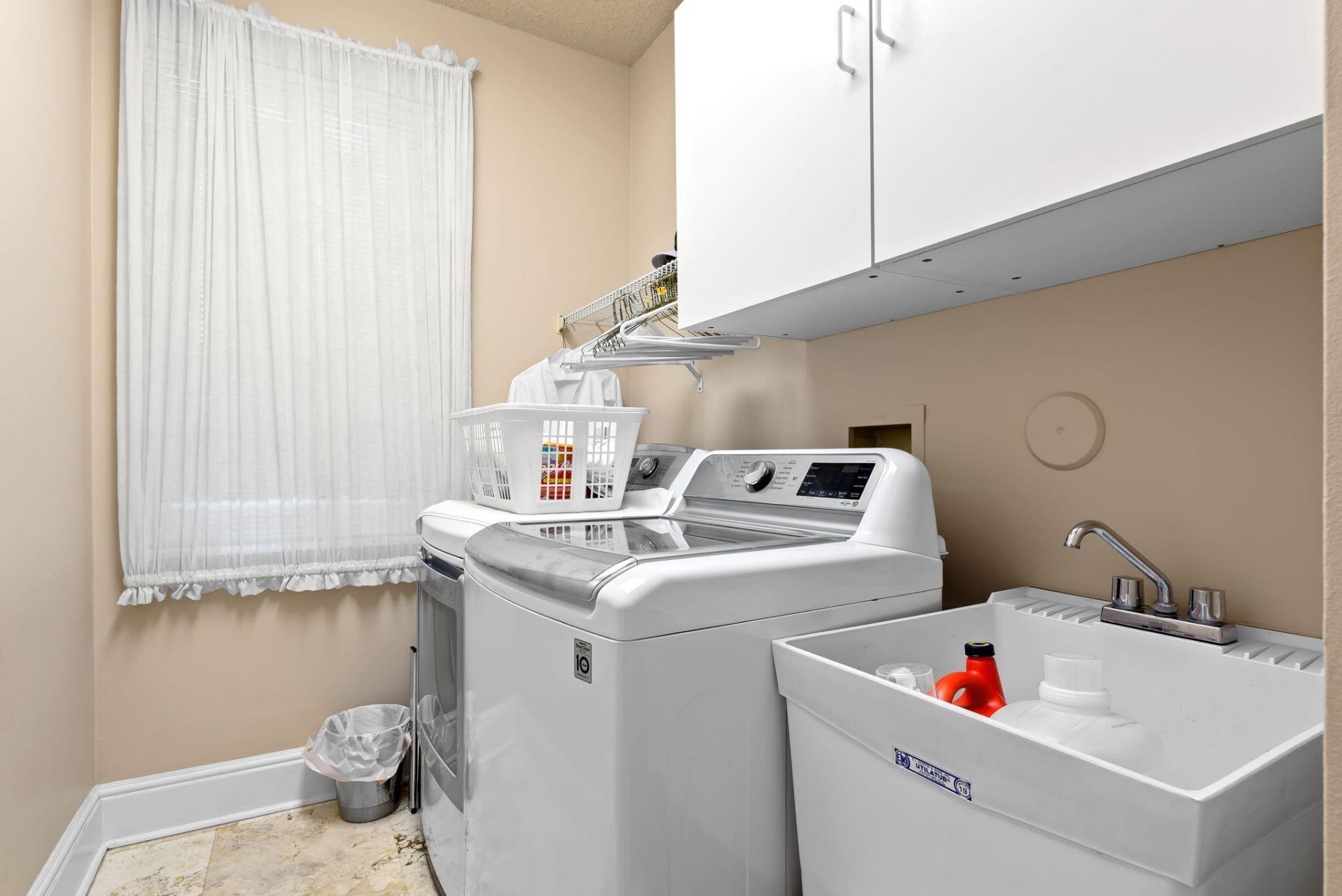 3062 Lakewood Circle, Weston, FL 33332 Photo