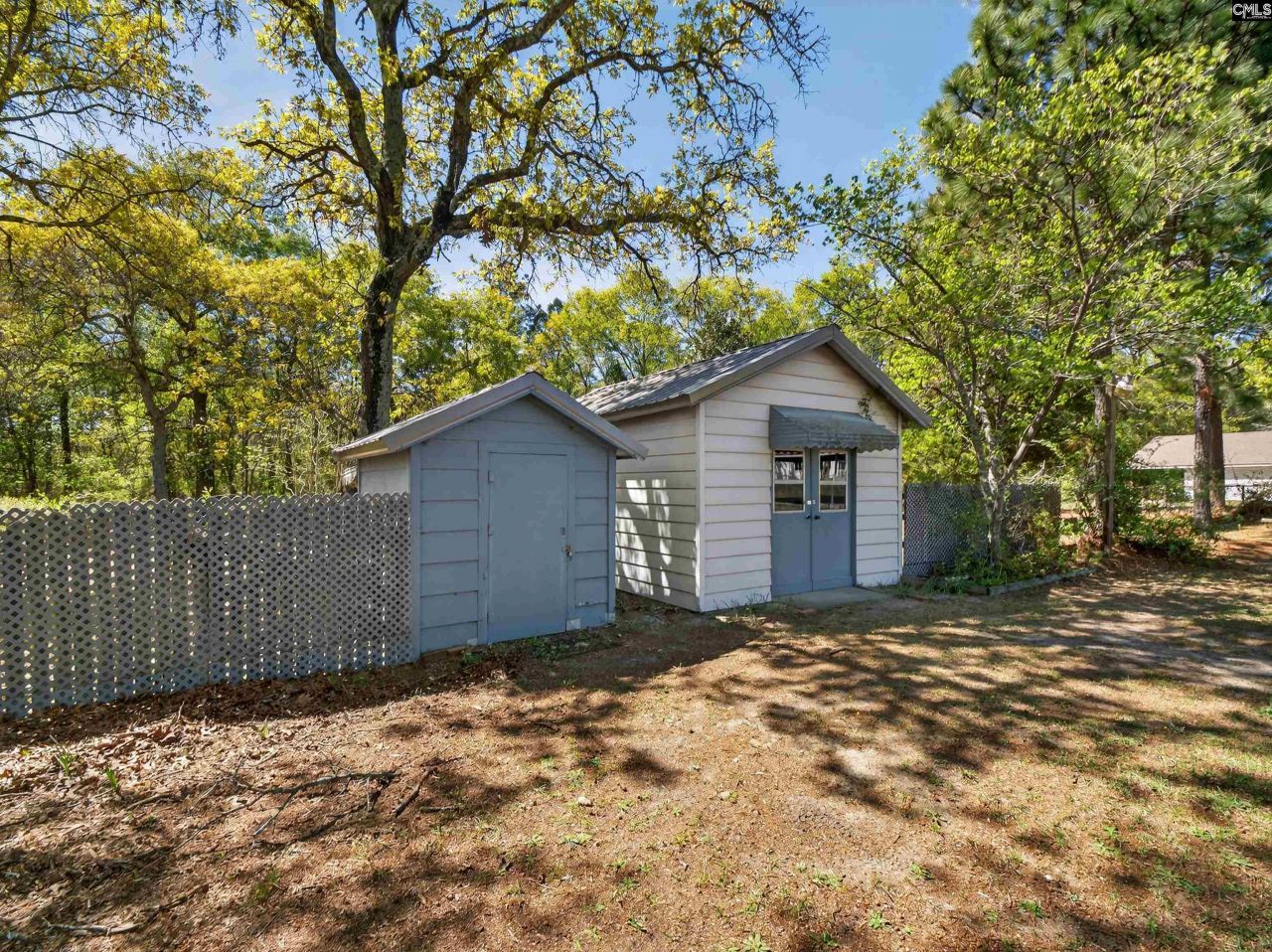 318 Wattling Road  Photo 25