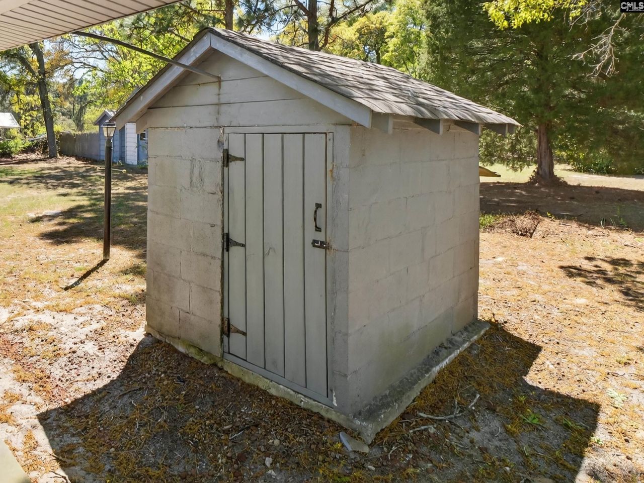 318 Wattling Road  Photo 27