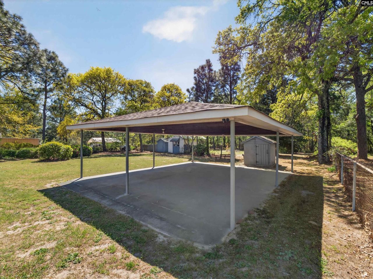 318 Wattling Road  Photo 29