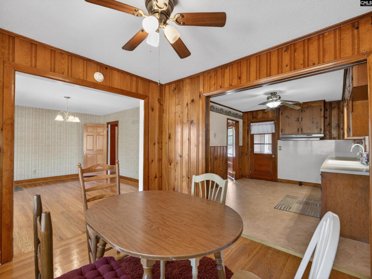 318 Wattling Road  Photo 40